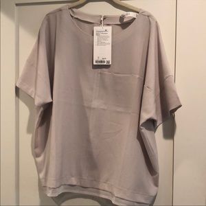 Lululemon Shift In Time Shirt(Firm Price)